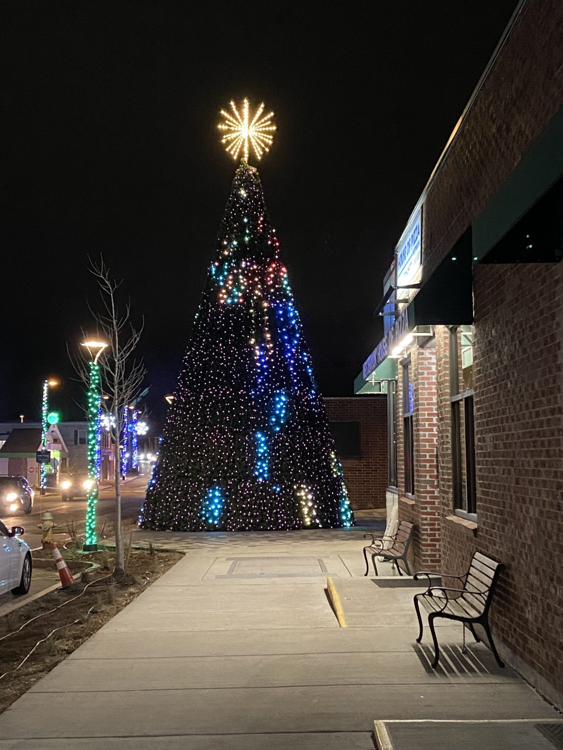 Light Up Westbrook is Back and Better than Ever Discover Downtown